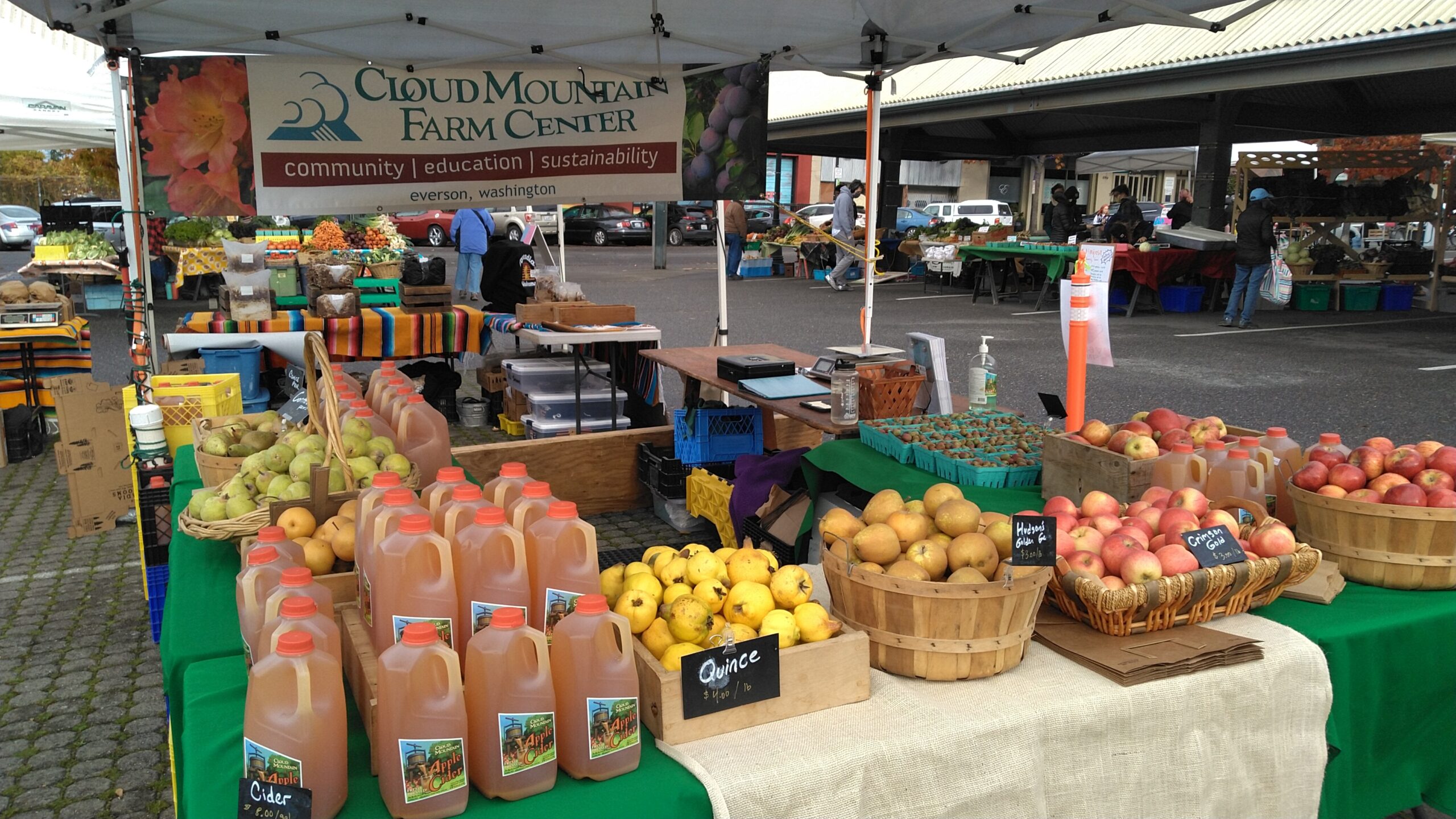 fruit at the bellingham farmers market